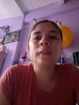 selena gomez2 online show from September 30, 1:49 pm