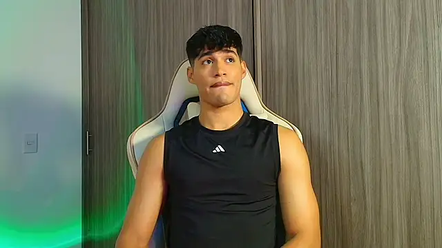 Snapshot of Jimmy_Leeh_ chatting on November 20, 3:50 am Jimmy Leeh online show from November 20, 3:50 am