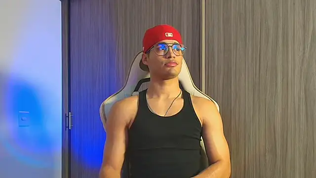 Snapshot of Jimmy_Leeh_ chatting on November 28, 4:26 am Jimmy Leeh online show from November 28, 4:26 am