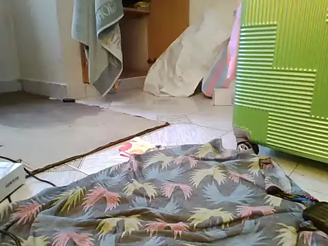 sweet vee42 online show from November 29, 9:12 am