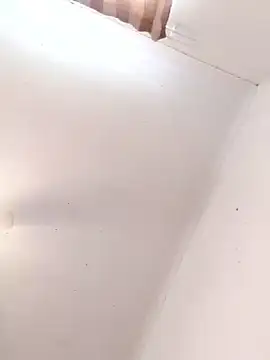 Snapshot of BustyWendy chatting on October 28, 6:17 am BustyWendy online show from October 28, 6:17 am