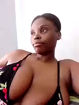 Snapshot of BustyWendy chatting on November 27, 11:12 am BustyWendy online show from November 27, 11:12 am