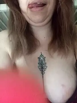 Snapshot of Dunita chatting on March 8, 8:34 pm Dunita online show from March 8, 8:34 pm