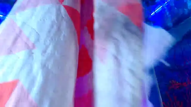 Snapshot of alessa_brown74 chatting on March 11, 4:18 pm alessa brown74 online show from March 11, 4:18 pm