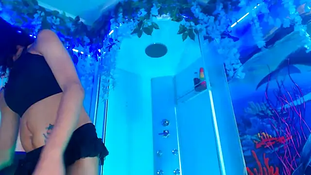 Snapshot of alessa_brown74 chatting on March 11, 7:36 pm alessa brown74 online show from March 11, 7:36 pm