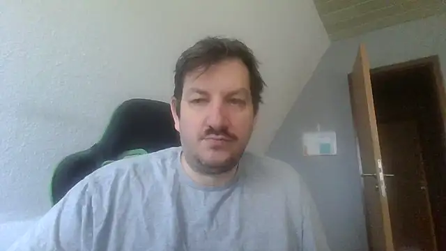 Golffahrer1982 online show from October 30, 10:16 am