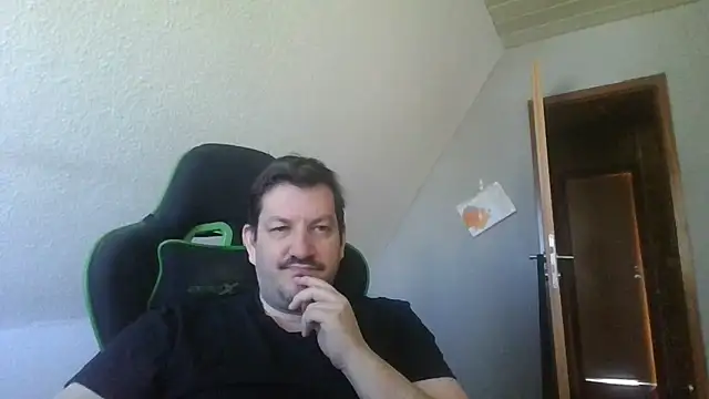 Golffahrer1982 online show from April 22, 8:06 am