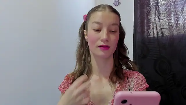 Snapshot of MiiaVolkova chatting on September 12, 4:51 pm MiiaVolkova online show from September 12, 4:51 pm