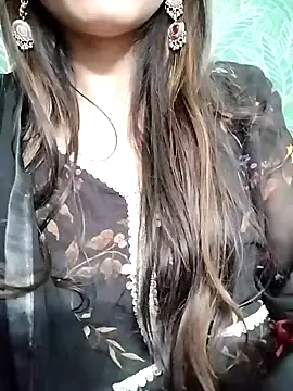 Noor Darliing online show from February 3, 8:03 pm