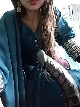 Noor Darliing online show from March 3, 9:15 pm