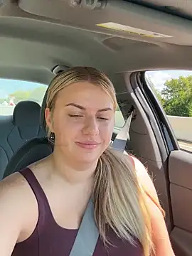 nicolesugarr online show from September 15, 5:35 pm