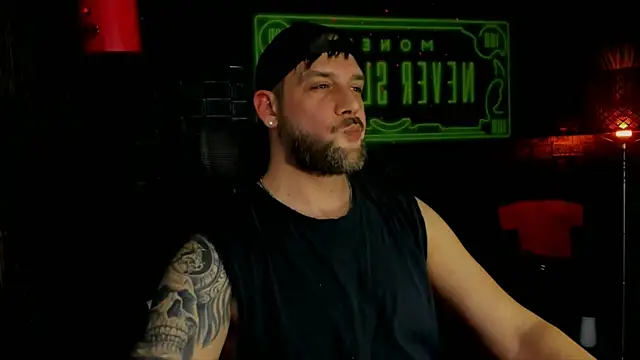 LexXHardy online show from February 19, 3:27 pm