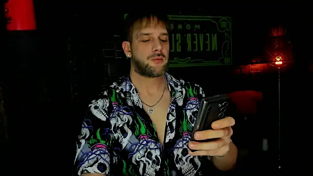 LexXHardy online show from February 19, 6:32 pm