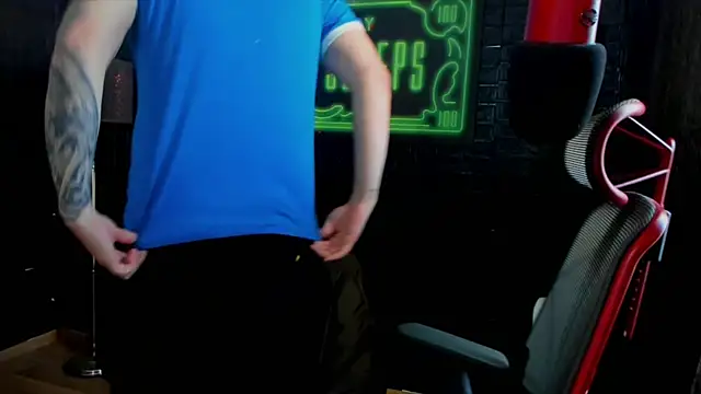 LexXHardy online show from February 24, 1:10 pm