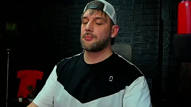 LexXHardy online show from March 10, 11:06 pm