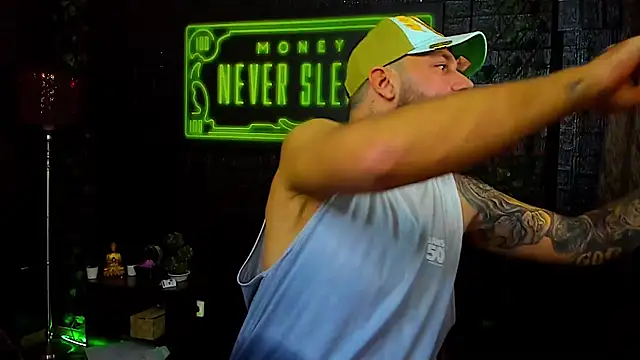 LexXHardy online show from October 5, 8:34 am