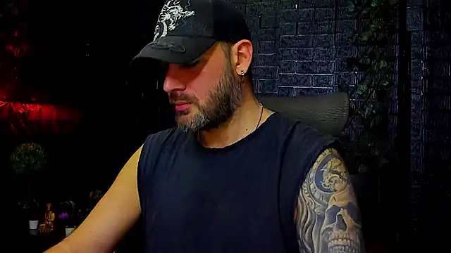 LexXHardy online show from November 1, 9:39 pm