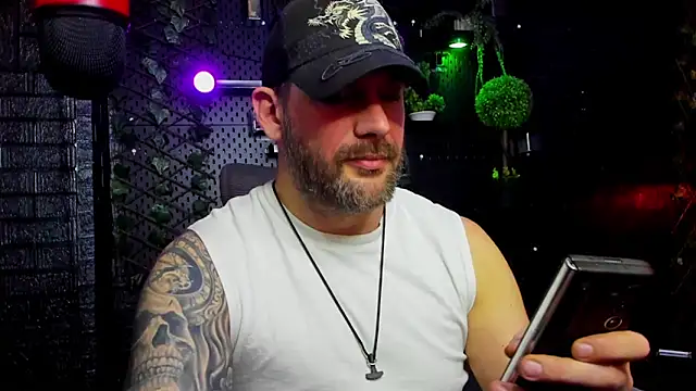 LexXHardy online show from April 3, 3:54 pm