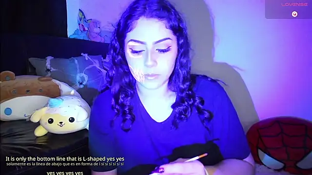 Snapshot of TuWaifuVirtual1 chatting on October 27, 11:31 pm TuWaifuVirtual1 online show from October 27, 11:31 pm