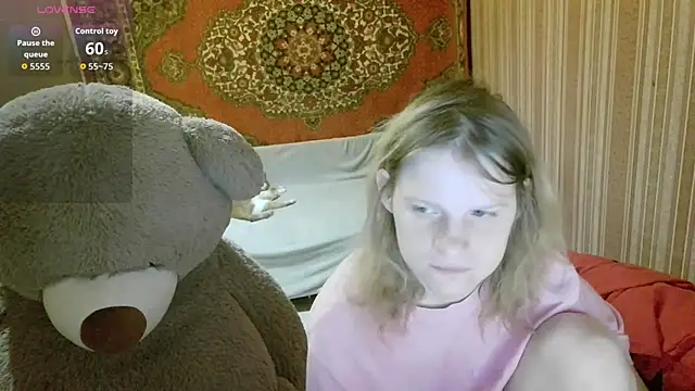 Kathlyn  Heath online show from March 6, 6:04 pm