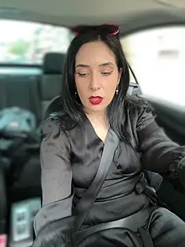 Lilith  D online show from December 3, 1:54 pm