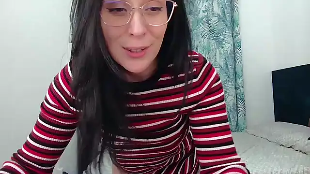 Lilith  D online show from December 10, 8:27 pm