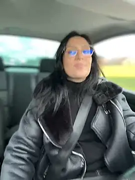 Lilith  D online show from February 1, 2:34 pm