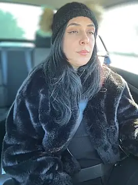 Lilith  D online show from February 5, 2:37 pm