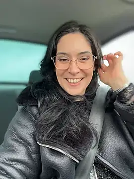 Lilith  D online show from February 7, 2:26 pm