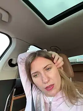 Snapshot of secretcrazy69 chatting on January 3, 10:31 am secretcrazy69 online show from January 3, 10:31 am