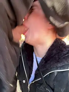 Snapshot of secretcrazy69 chatting on January 9, 1:13 pm secretcrazy69 online show from January 9, 1:13 pm