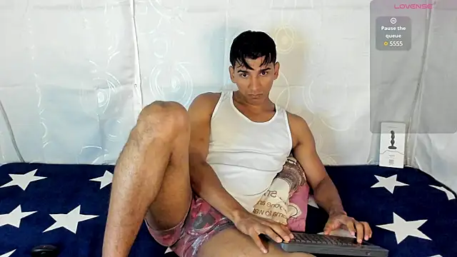 Snapshot of Mick_Depp_ chatting on February 25, 2:03 am Mick Depp online show from February 25, 2:03 am