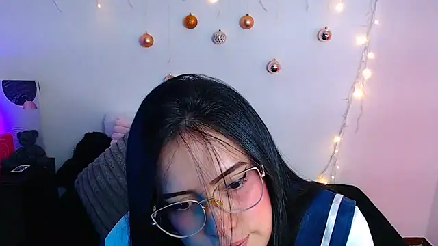 Isa Maiden1 online show from January 6, 5:38 pm