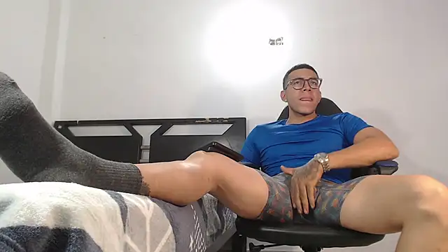 Sofiafuck20 online show from April 12, 10:31 am