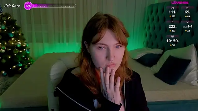 Snapshot of _Chlo__e chatting on December 19, 10:00 pm Chlo e online show from December 19, 10:00 pm