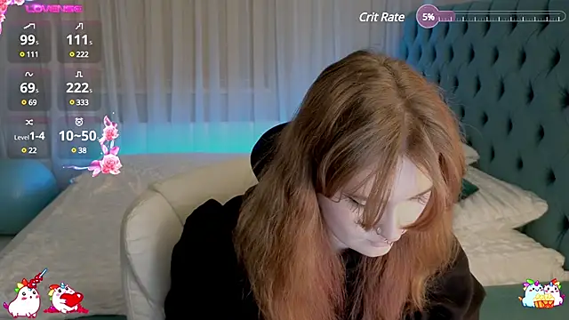Snapshot of _Chlo__e chatting on February 8, 3:41 am Chlo e online show from February 8, 3:41 am