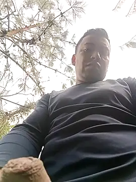 Snapshot of Diego_leon27 chatting on November 13, 9:14 pm Diego leon27 online show from November 13, 9:14 pm