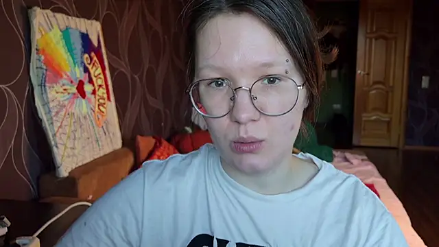 Snapshot of MiriamOr chatting on November 15, 7:38 am MiriamOr online show from November 15, 7:38 am