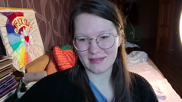 Snapshot of MiriamOr chatting on December 19, 8:32 am MiriamOr online show from December 19, 8:32 am