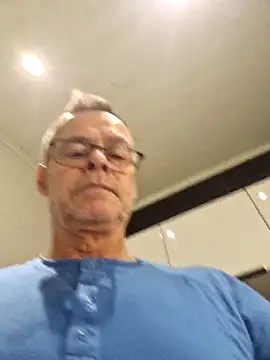 DarrenSullivanSlut online show from February 24, 7:33 am