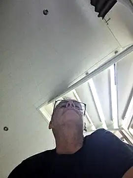 DarrenSullivanSlut online show from March 18, 8:58 am