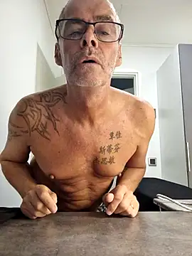 DarrenSullivanSlut online show from September 17, 10:39 am