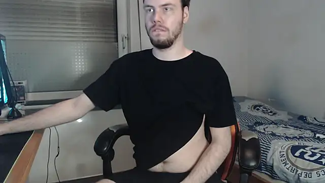 Snapshot of PrinsDutchHonry chatting on October 17, 10:34 pm PrinsDutchHonry online show from October 17, 10:34 pm