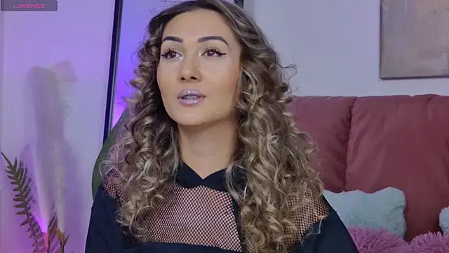 NicolLopeze online show from November 7, 9:09 am