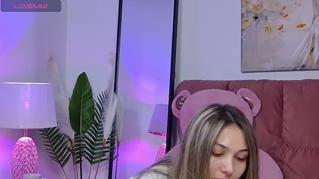 NicolLopeze online show from November 20, 3:34 pm