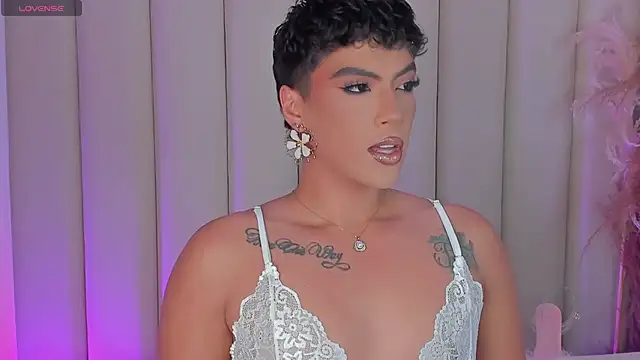 sam phillipss online show from April 12, 10:26 pm