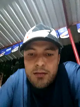 Snapshot of 11scorpion27 chatting on October 3, 12:29 am 11scorpion27 online show from October 3, 12:29 am