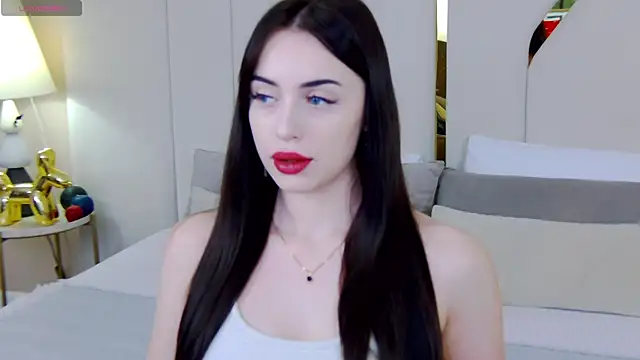 Snapshot of Betty_Bridge chatting on November 18, 7:13 am Betty Bridge online show from November 18, 7:13 am