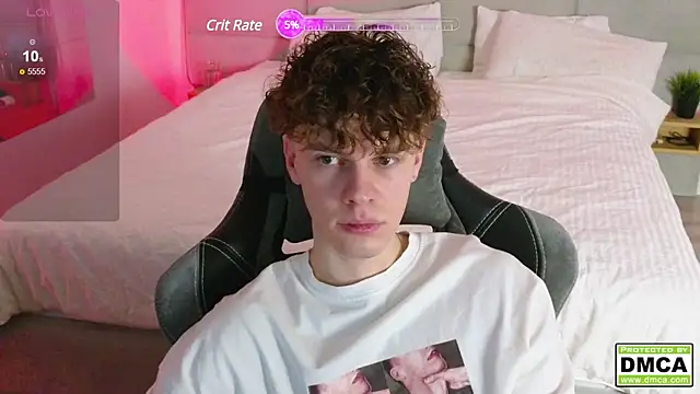 cute thomas online show from January 21, 8:32 pm