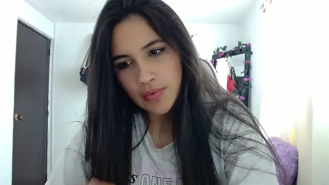 Snapshot of InocentHeaven1 chatting on January 27, 4:22 pm InocentHeaven1 online show from January 27, 4:22 pm